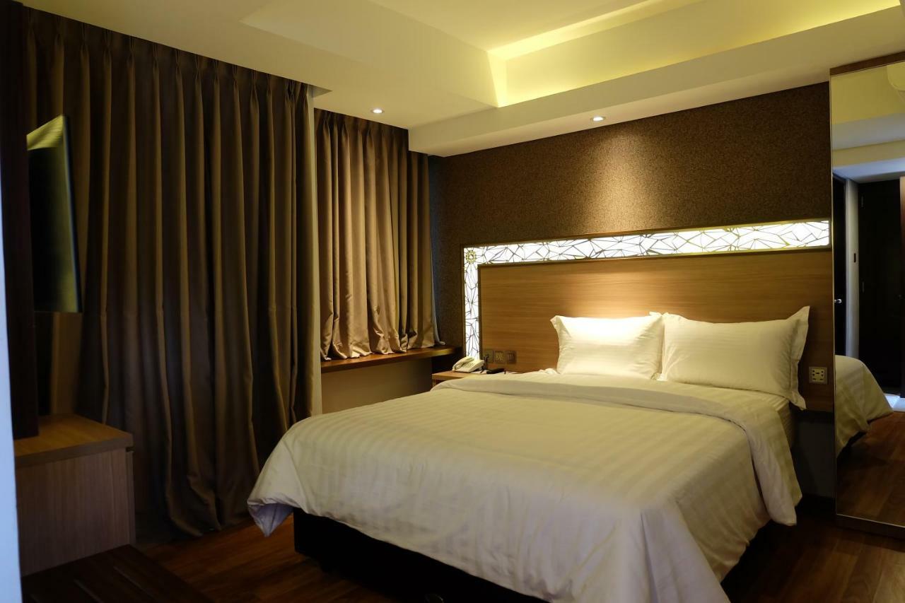 Hotel Wirton Seminyak Denpasar Exterior foto